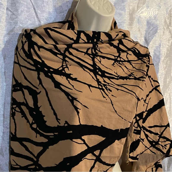 Leigh & Luca scarf, GUC, 42”x42” approx, jersey fabric w/flocked branches. - Picture 2 of 6